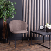 Фотография в интерьере товара Стул Drezden, рогожка Jazz 05 brown, ножки металл, Ral 9005 от компании ChiedoCover.