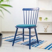 Фотография в интерьере товара Стул Такер со встроенной подушкой, RAL 5003 от компании ChiedoCover.