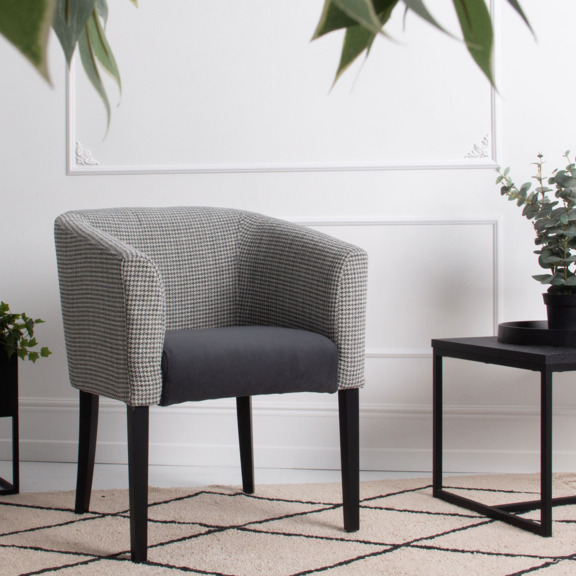 Фотография в интерьере товара Полукресло Самбука, шенилл Georgi 15, велюр Teddy 018, бук RAL 9005 от компании ChiedoCover.