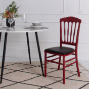 Фотография в интерьере товара Стул Наполеон с подушкой, экокожа Favorit 10, RAL 3003 от компании ChiedoCover.