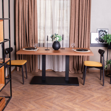 Фотография в интерьере товара Стол Классик 80, размер 1600*800*40 от компании ChiedoCover.