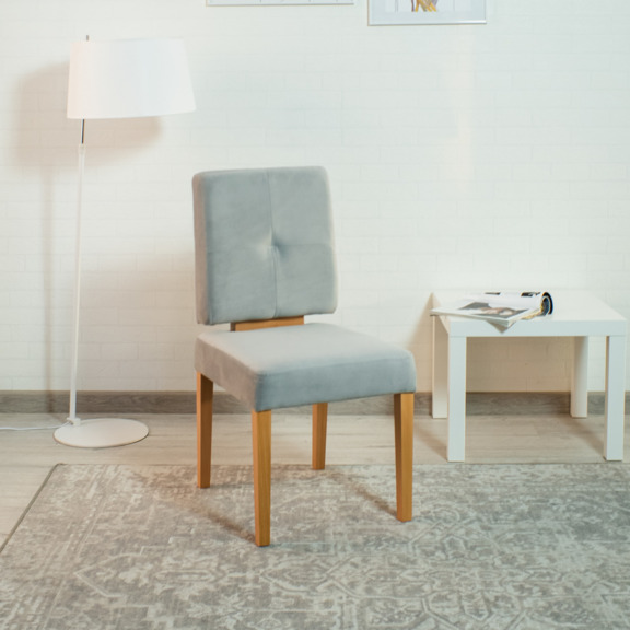 Фотография в интерьере товара Стул Амьен, велюр светлый серый, ножки лак от компании ChiedoCover.