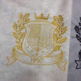 Вышивка герб на стул