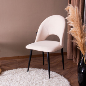 Фотография в интерьере товара Стул Игнис, велюр Vivaldi 2, ножки металл черный муар от компании ChiedoCover.