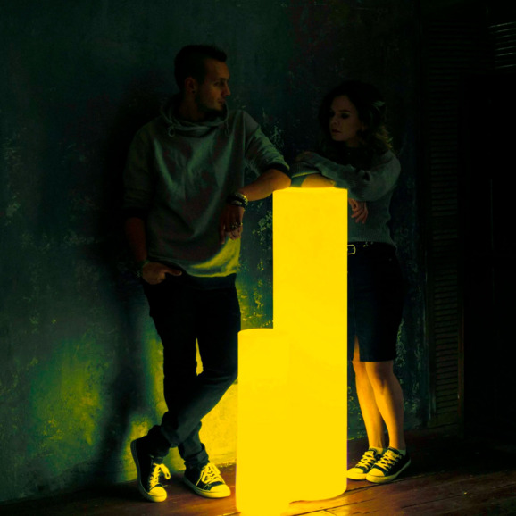 Светящийся LED цилиндр Tower H70 RGB Accum - фото 1