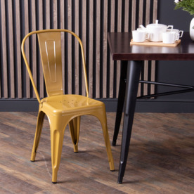Фотография в интерьере товара Стул Tolix, золото от компании ChiedoCover.