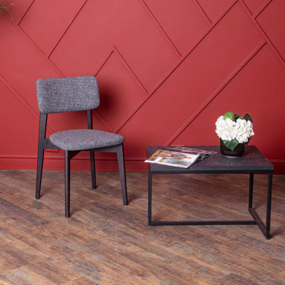 Фотография в интерьере товара Стул Topas, рогожка Milano57 Marengo, ножки бук, морилка черная от компании ChiedoCover.