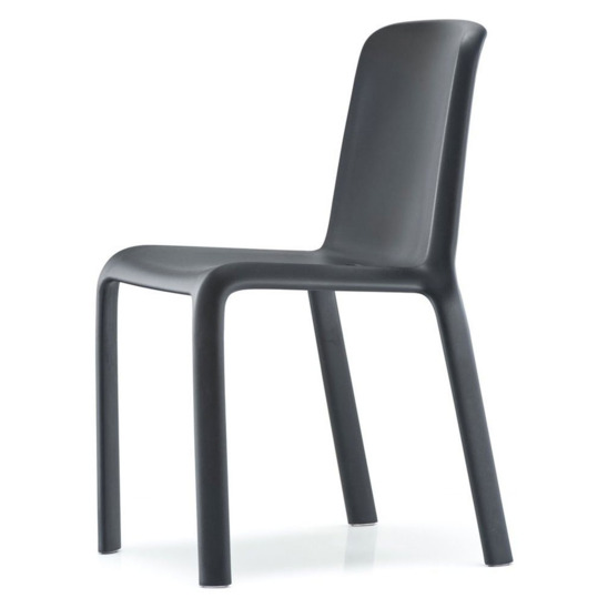 Кресло пластиковое Сауайо, черный - фото 1