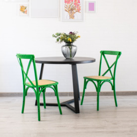 Фотография в интерьере товара Стулья Кроссбэк, зелёная эмаль, чёрные брызги от компании ChiedoCover.