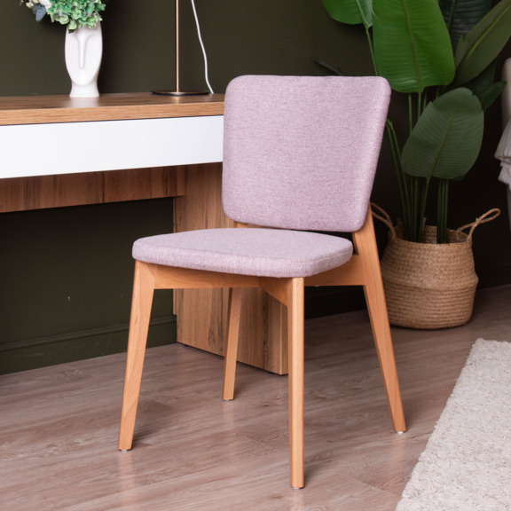 Фотография в интерьере товара Стул Safir, рогожка Lira 31 Lilac, ножки бук под лак от компании ChiedoCover.