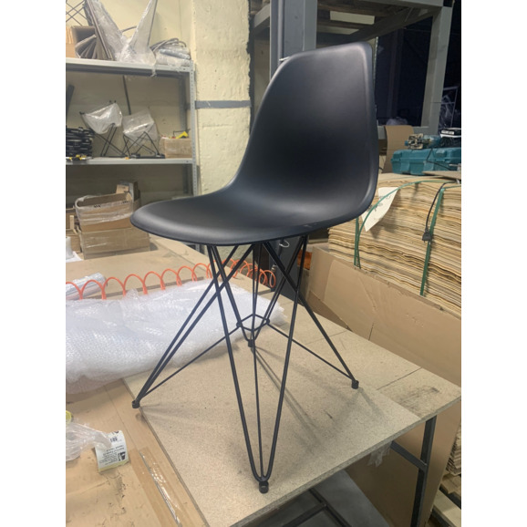 Стул Eames M ЧЁРНЫЙ - фото 7