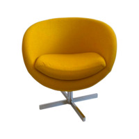 Дизайнерское кресло желтое