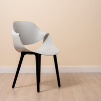 Фотография Стул Quill, светло-серый, черный Фотография товара Стул Quill, светло-серый, черный от компании ChiedoCover.