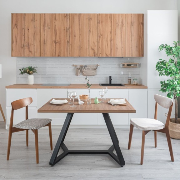 Фотография в интерьере товара Стол Лофт 7, стул Ruby, стул Роквелл от компании ChiedoCover.