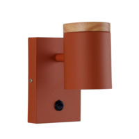 Настоящее фото товара Светильник настенный Рик Ашесвуд, оранжевый, произведённого компанией ChiedoCover