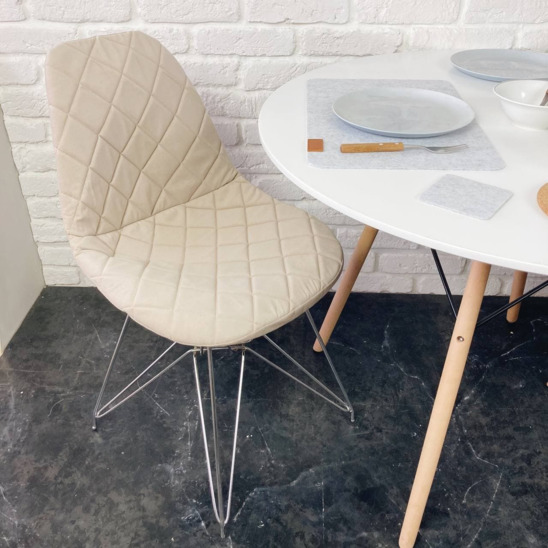 Чехол Е07 на стул Eames, бежевый - фото 5
