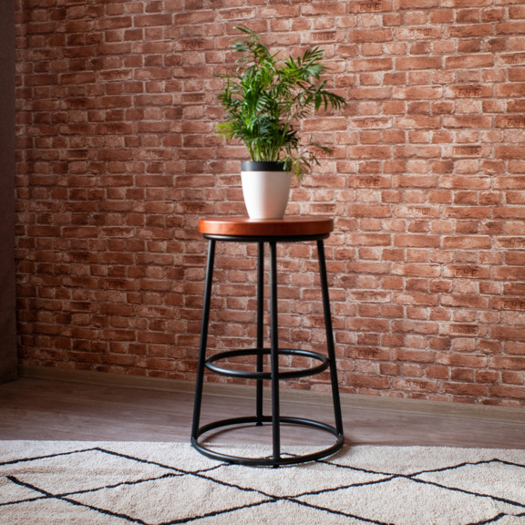 Фотография в интерьере товара Стул Лофт-8, чёрный каркас, сиденье вишня от компании ChiedoCover.