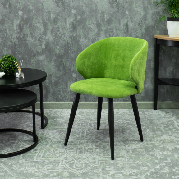 Фотография в интерьере товара Стул Марк, велюр зеленый, ножки металлические, чёрные от компании ChiedoCover.