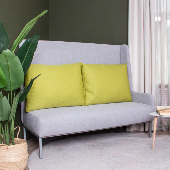 Фотография в интерьере товара Диван Твин, рогожка Austin 18 Grey, рогожка Luna 17 Lime от компании ChiedoCover.
