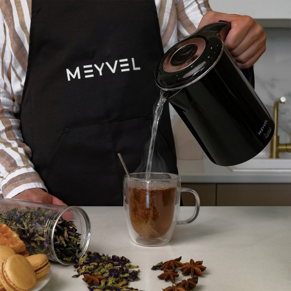 Электрический чайник Meyvel MKE-01T (Black) - фото 6